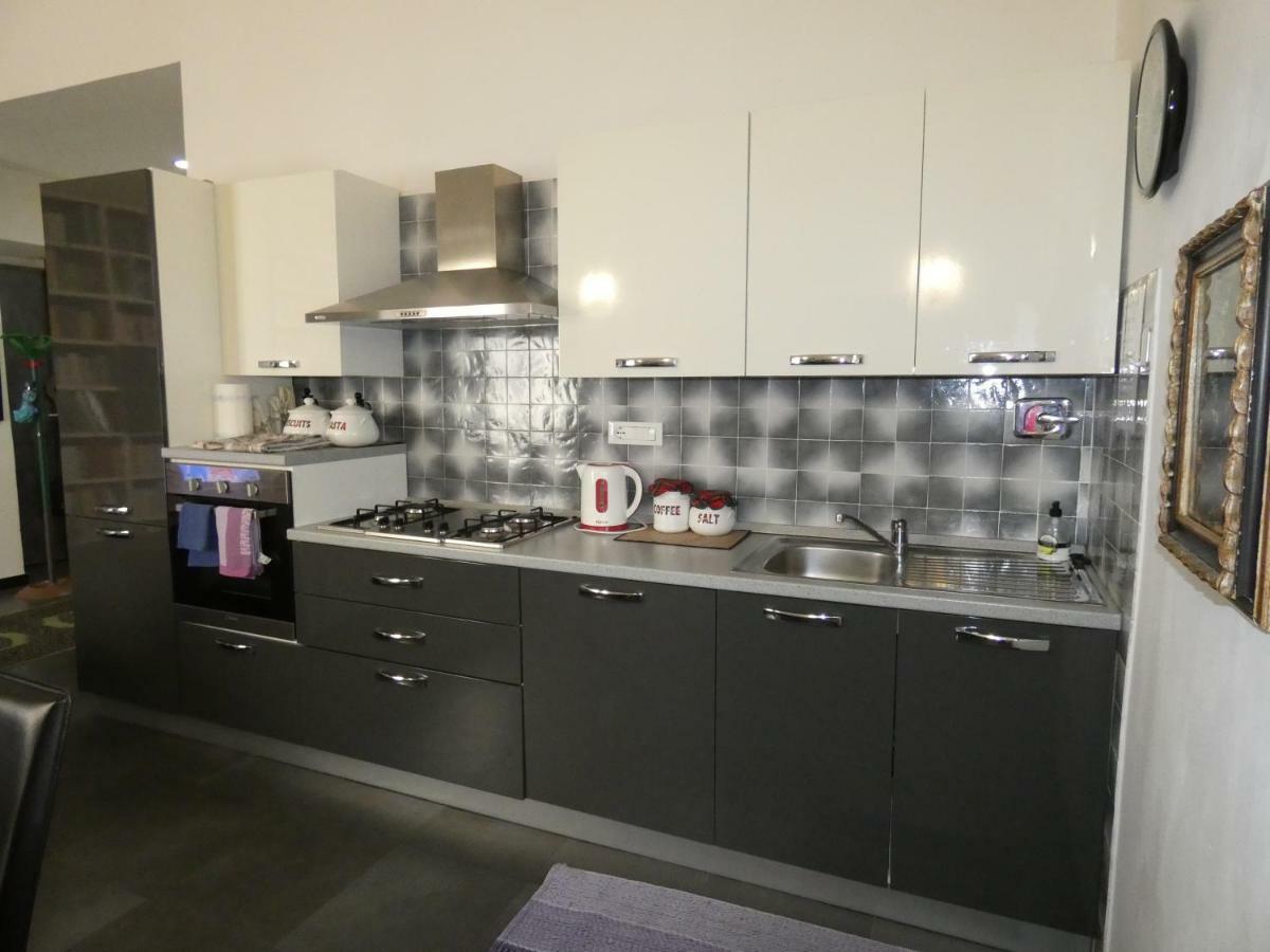 Chez Elio Apartment La Spezia Bagian luar foto